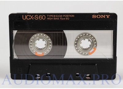 1982 - Sony - UCX-S - 60 - Japan (used)